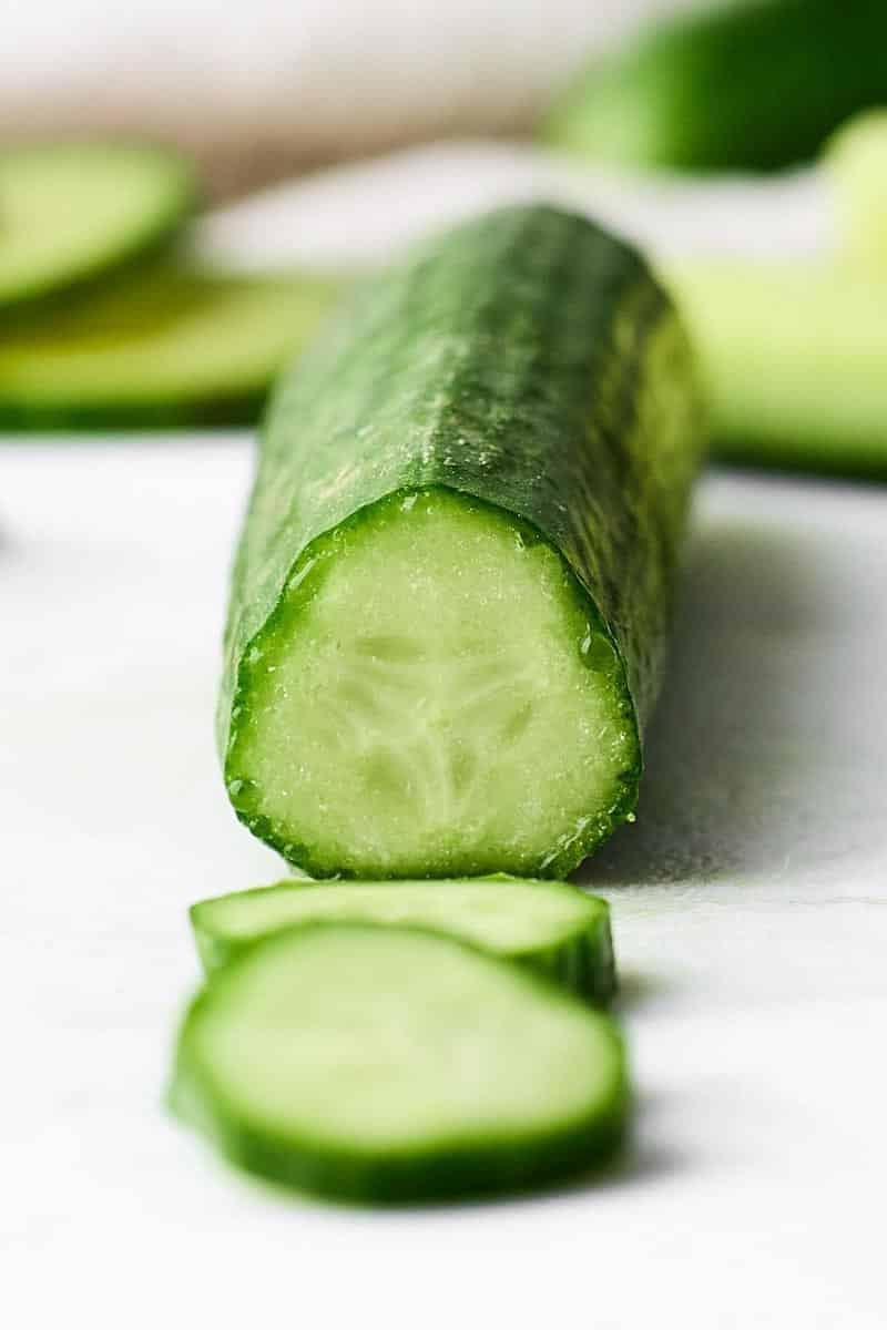 Gurken Grundlagen 2 Nahaufnahme einer Gurkenscheibe