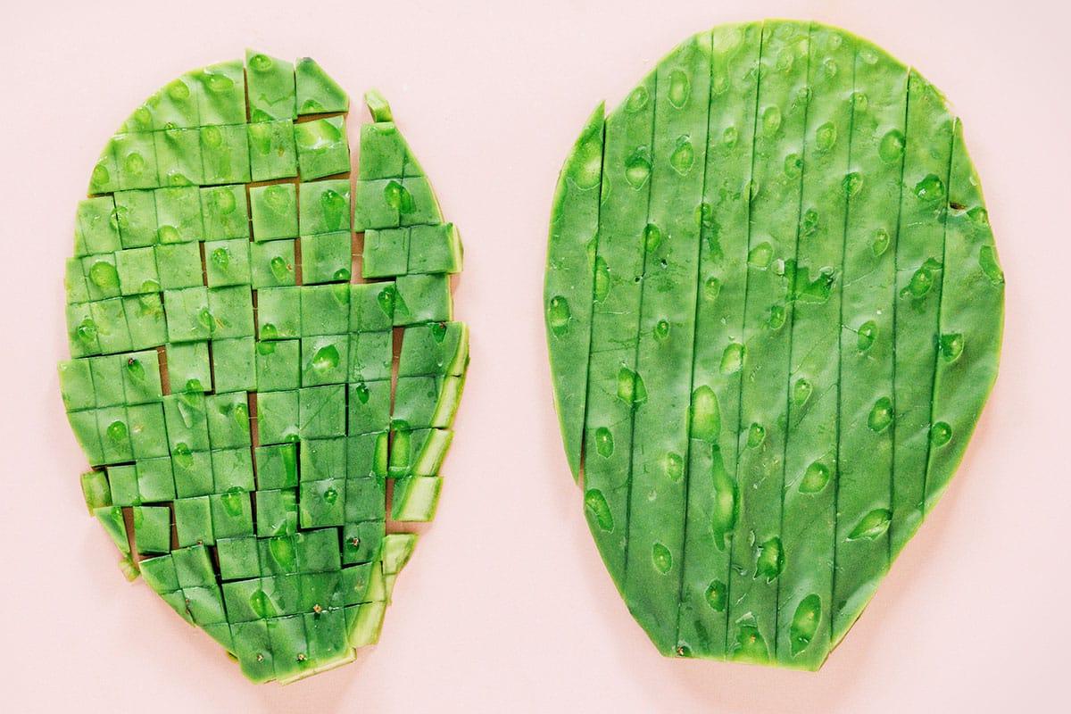 Schritt 4 der Nopales Zubereitung.