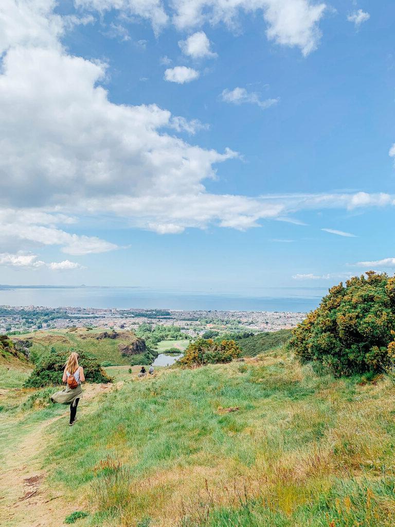 Ein Sassenach in Schottland 20 Wanderweg zum Arthur's Seat