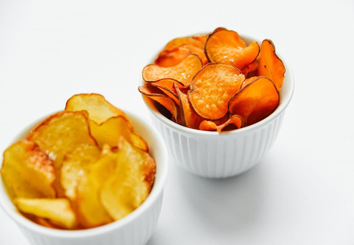 Heißluftfritteusen-Kartoffeln: Der ultimative Leitfaden 21 Kartoffelchips aus der Heißluftfritteuse.