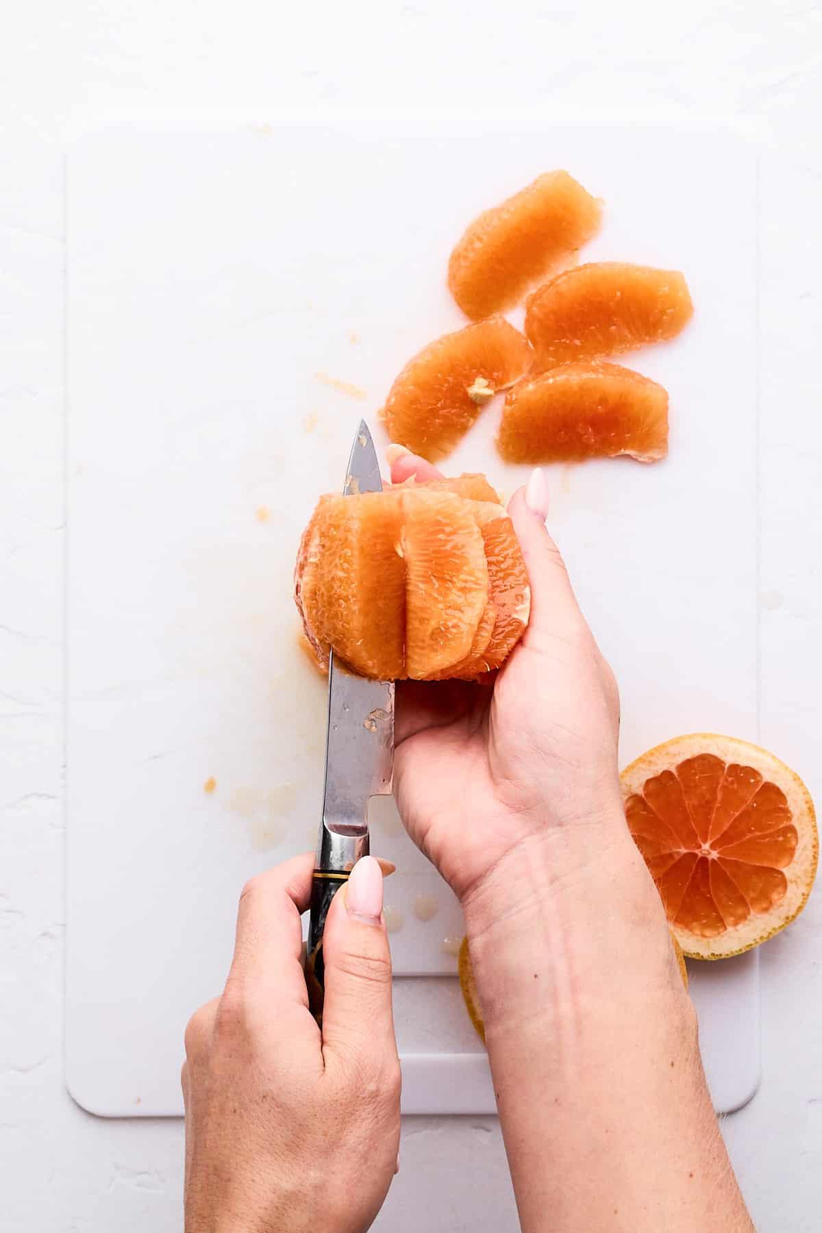 Wie man eine Grapefruit schneidet 10 Grapefruit segmentieren.