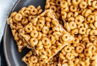 Delicious No-Bake Peanut Butter Cheerio Bars