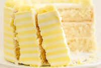 Irresistibly Light Lemon Cake