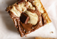 Effortless One Bowl Nutella Blondies