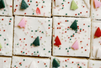 Quick and Delicious Holiday Sugar Cookie Bars