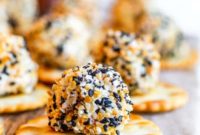 Everything Bagel Bacon Cheese Bites