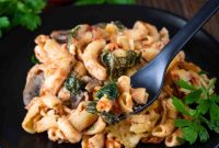 Effortless Creamy Mushroom Spinach Ricotta Pasta Bake