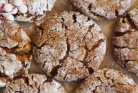 Sugar-Dusted Gingerbread Crinkles