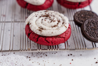 Frosted Red Velvet Oreo Indulgence
