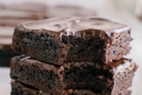 Iconic Fudgy Lunch Lady Brownies