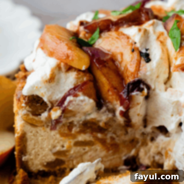 PEACH COBBLER CHEESECAKE - a perfect blend of creamy cheesecake and fruity cobbler.