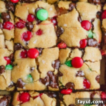 Oreo M&M Blondies close-up
