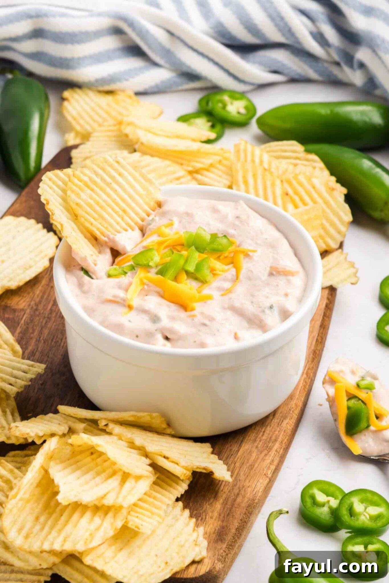 Salsa and Cream Cheese Dip