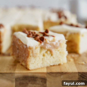 cinnamon roll poke cake