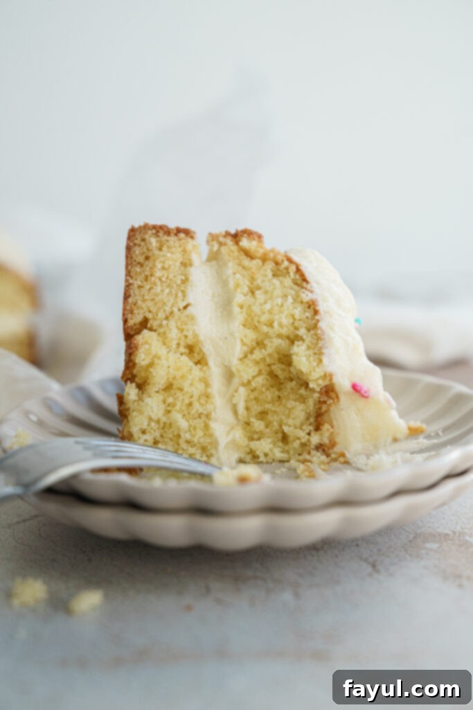 vanilla bean cake slice