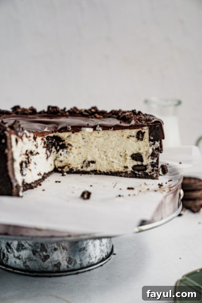 All the ingredients for the no-bake Oreo cheesecake laid out on a table